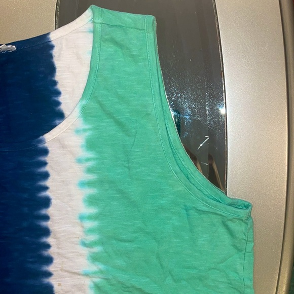 Sovereign curb tank top - Picture 3 of 4